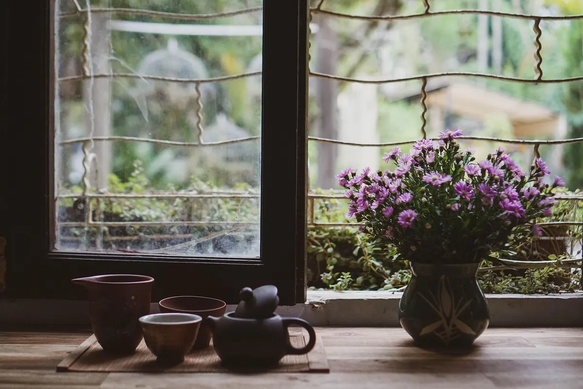 Off Topic Chat Ideas for Rainy British Weekends